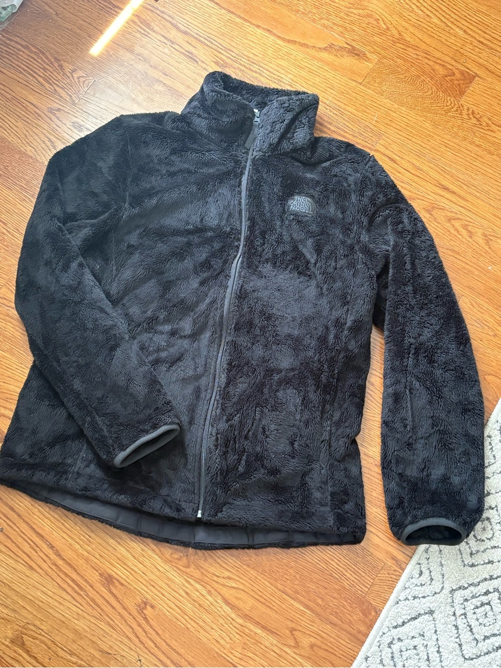 The North Face Women’s Black Fuzzy Full Zip Fleece Jacket Large Cozy Soft